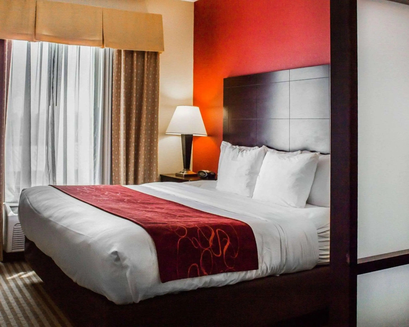 Comfort Suites Columbus East Broad