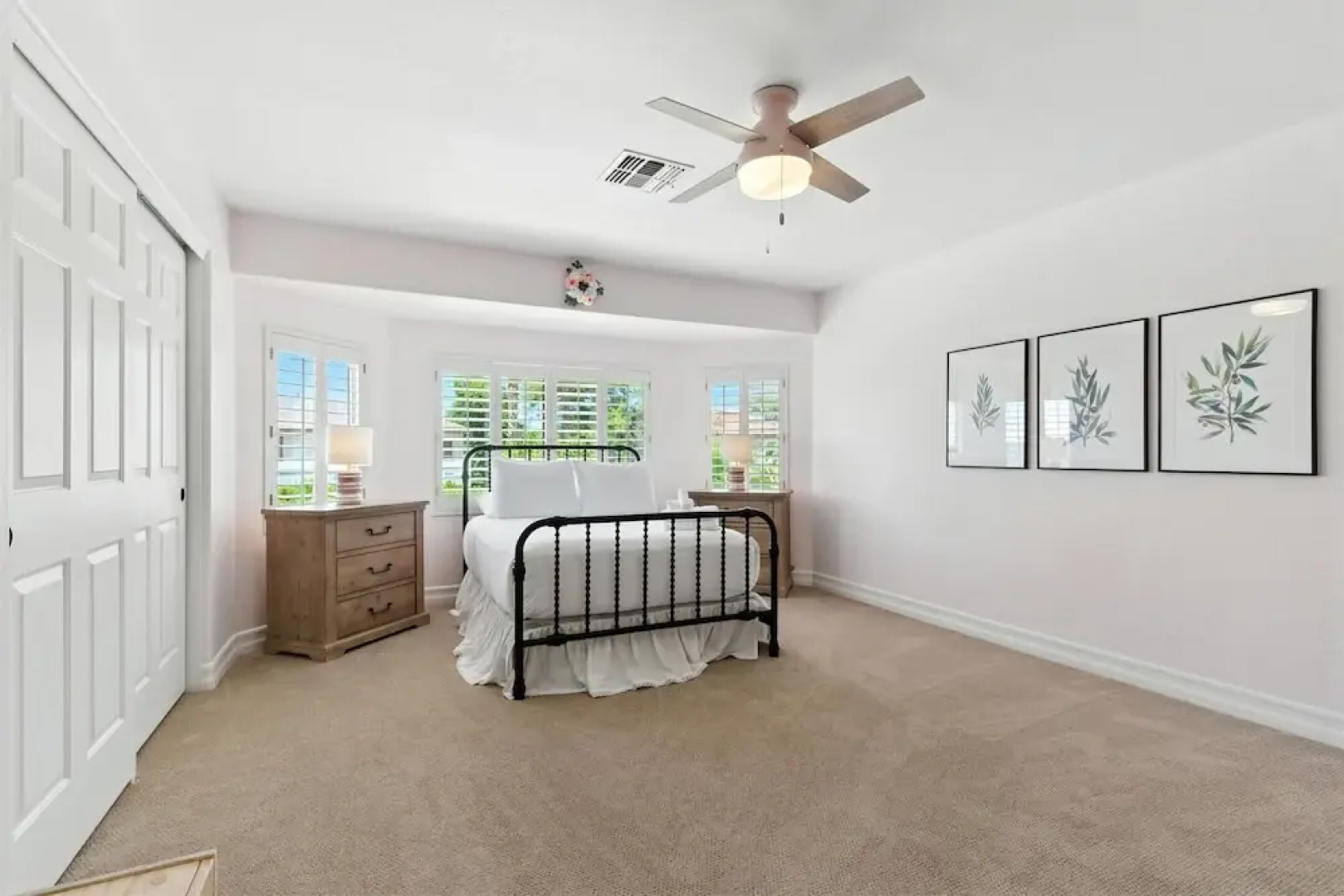 Splash Canyon - Splash Pad & Tons of Games - Gym