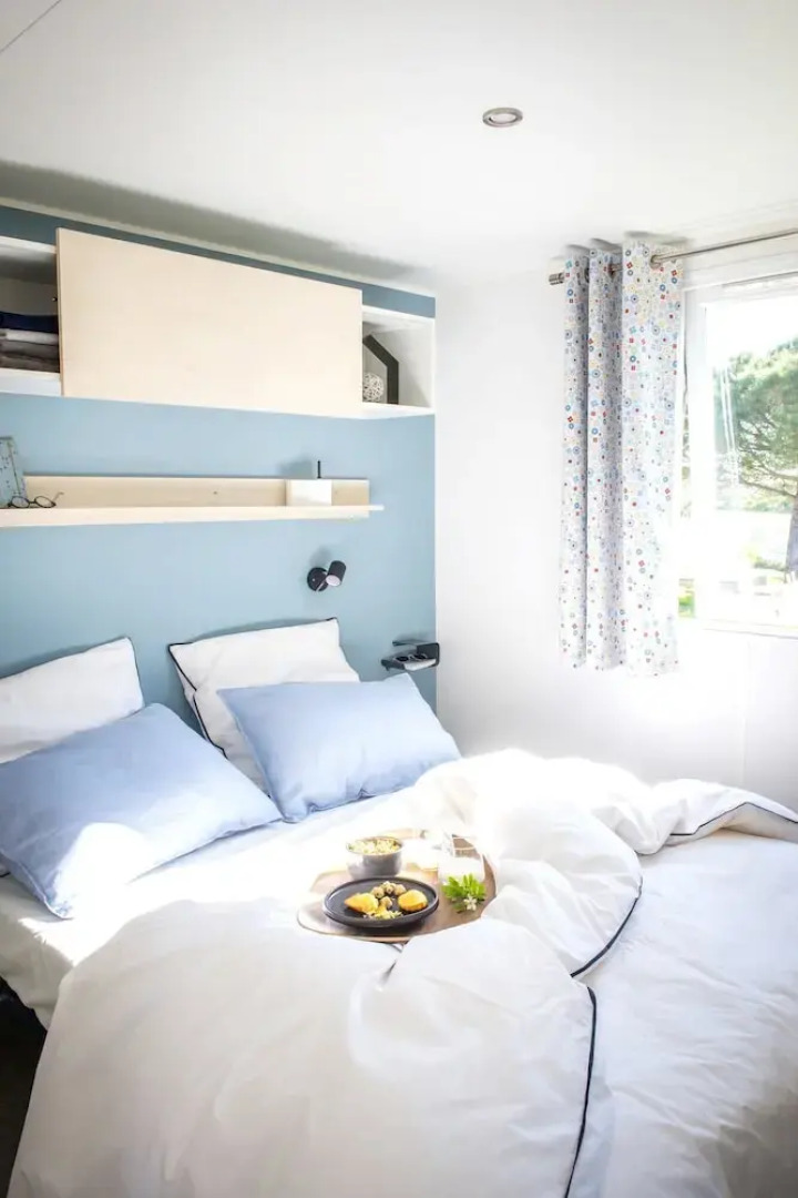 Bungalow With one Bedroom in Saint-privat-de-champclos, With Terrace - 130 km From the Beach