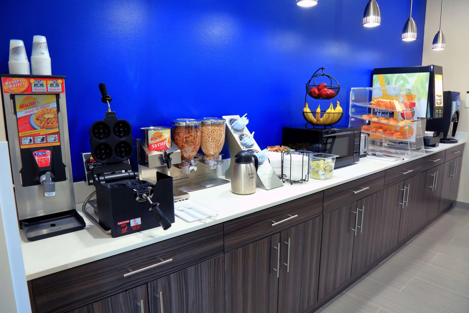 Americas Best Value Inn & Suites Prairieville