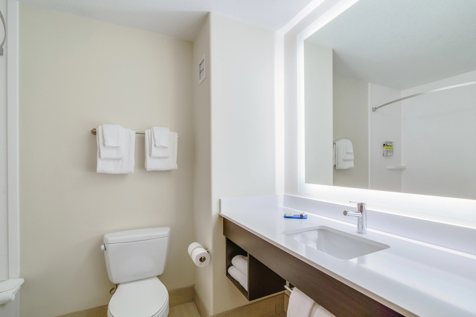 Holiday Inn Express Hotel & Suites Custer by IHG