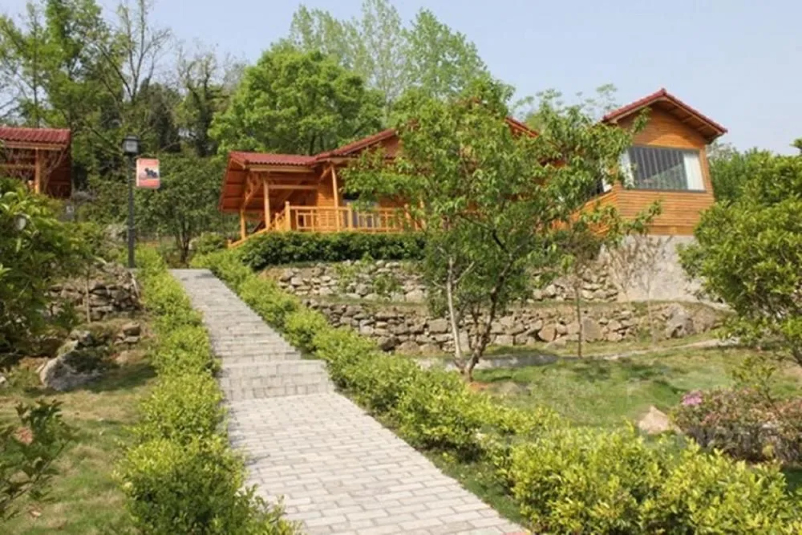 Yichang Changyang North Island Hotel