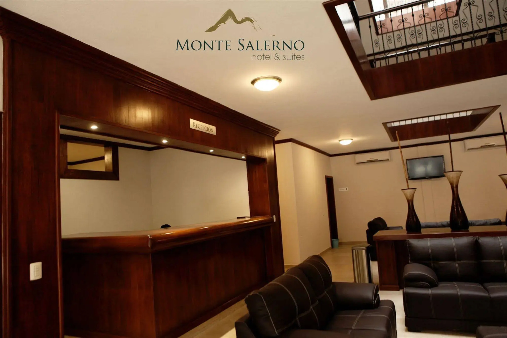 Monte Salerno Hotel & Suites