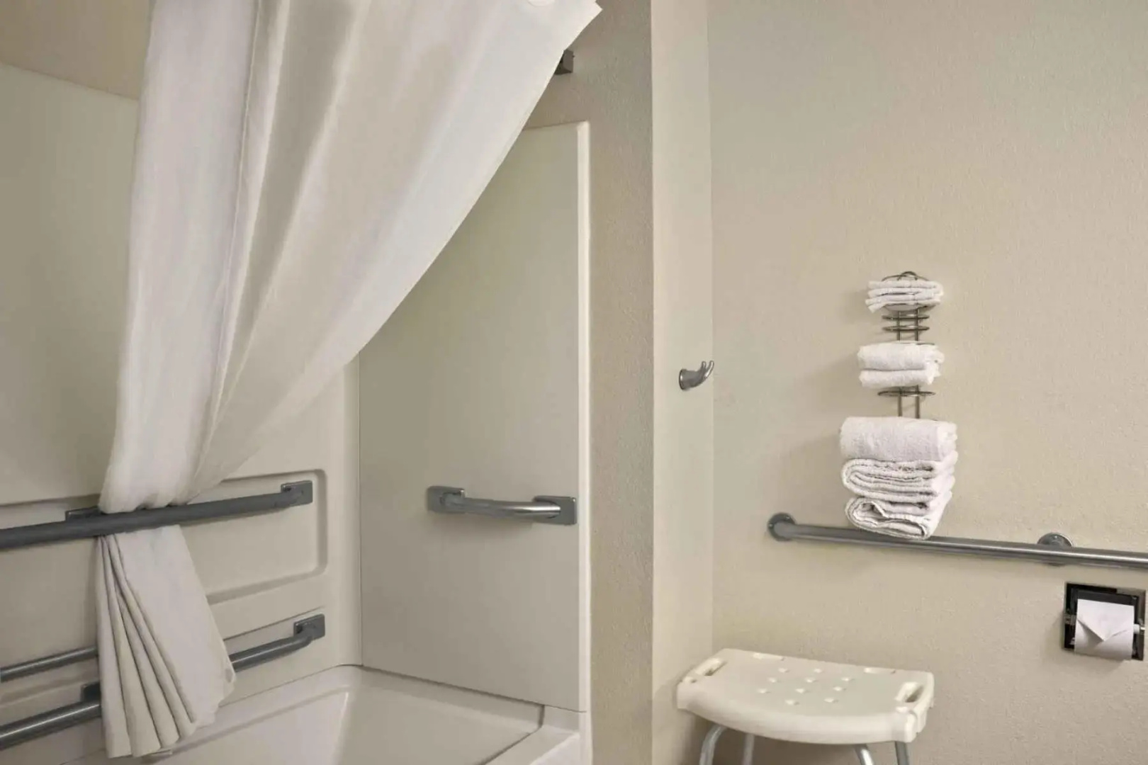 Super 8 by Wyndham Whitewater WI
