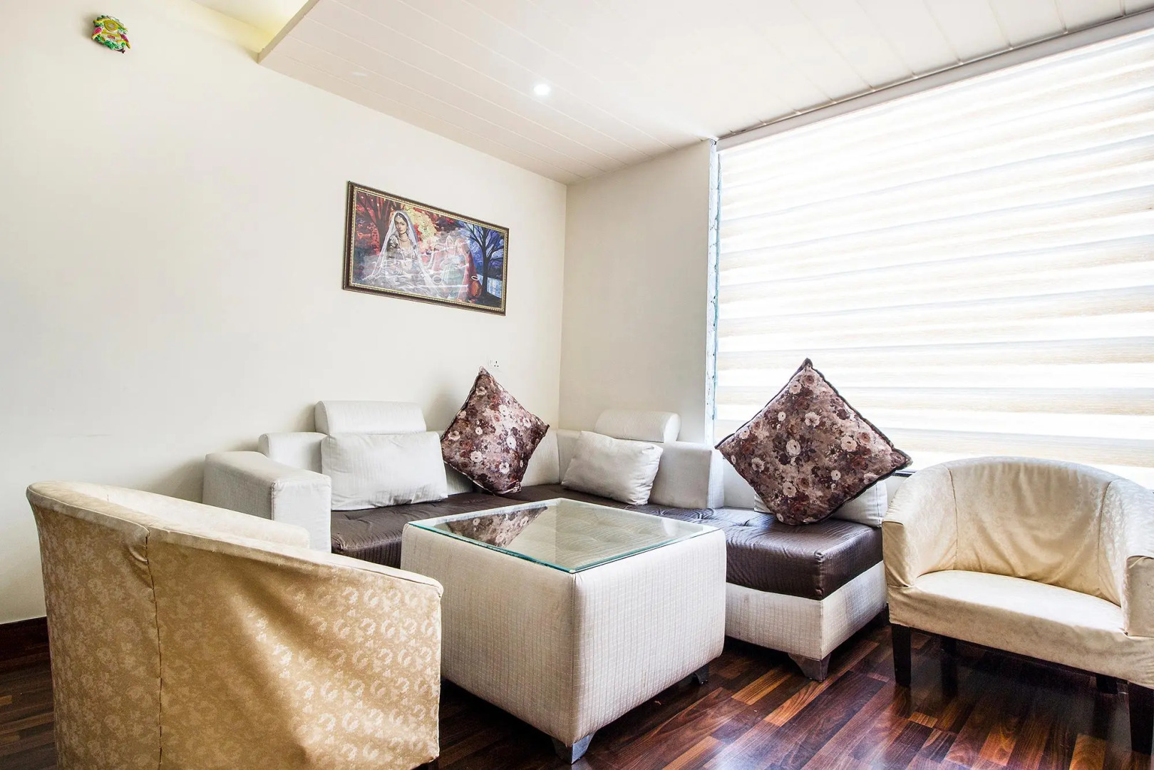 OYO 73795 Karthikeya Pride