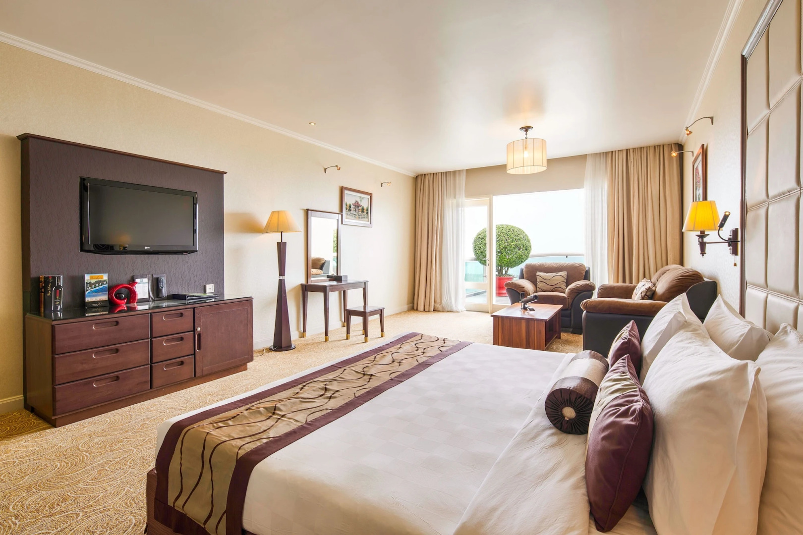 Sea Links Beach Hotel