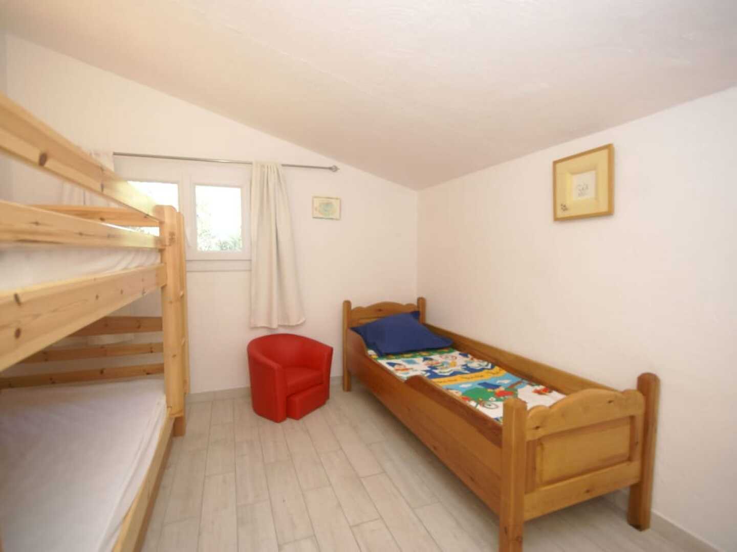 Majestic Villa in Mouans-Sartoux with Swimming Pool