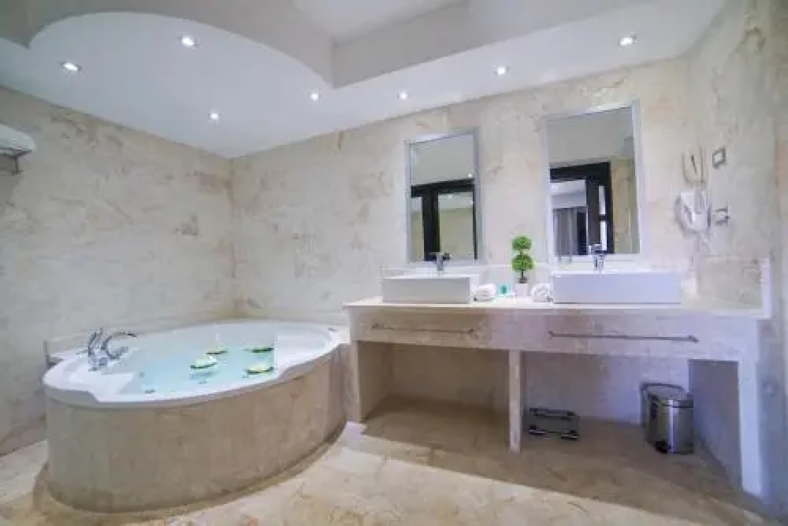 Savoy Hotel Boutique Las Terrenas