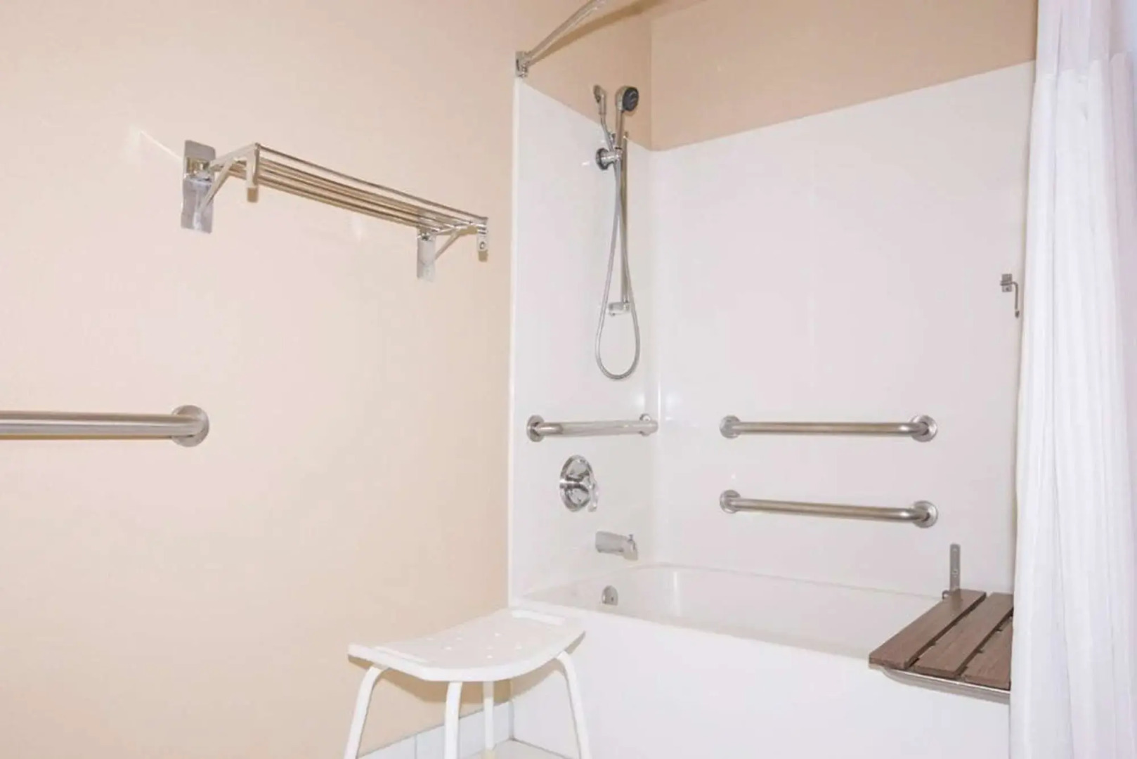 Red Lion Inn & Suites McMinnville