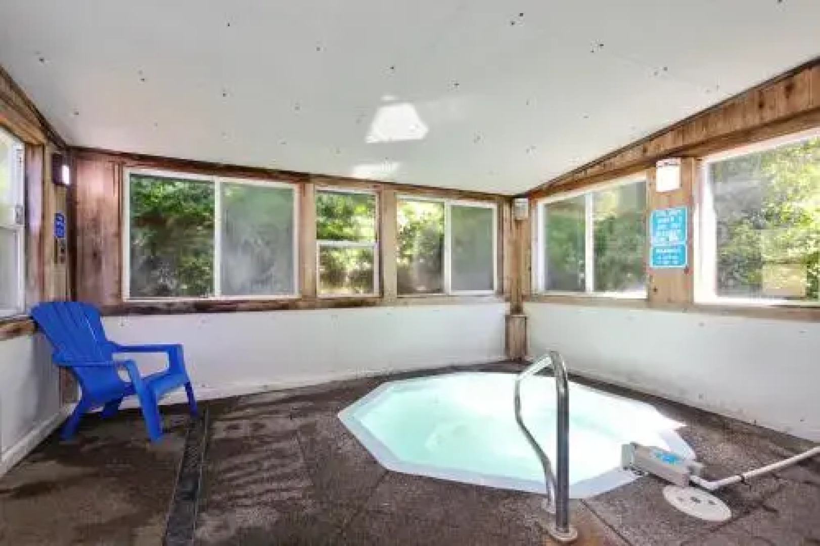 Whalers Rest Studio Cabin 15