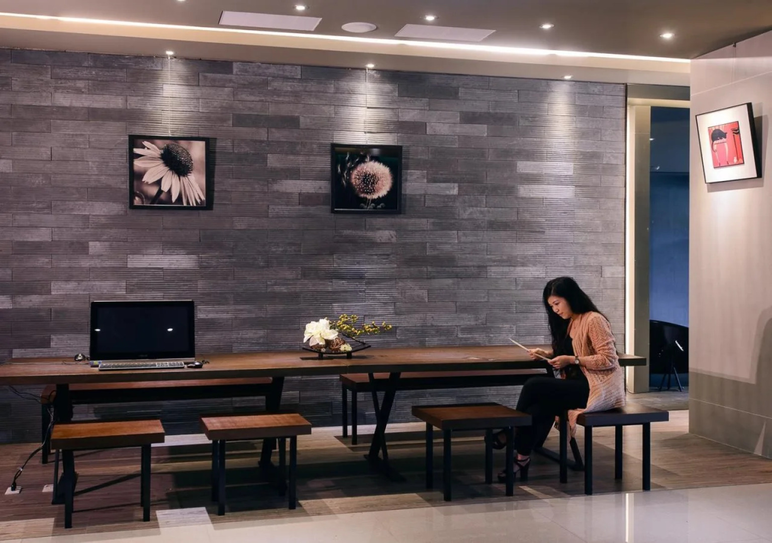 Kiwi Express Hotel - Jiuru