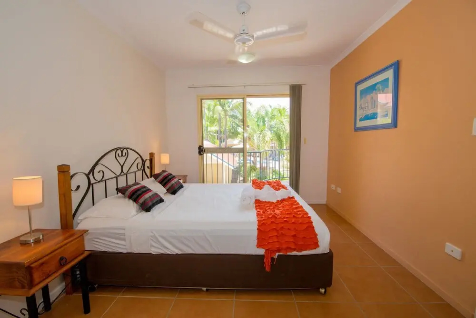 Palm Penthouse Beach Court Holiday Villas