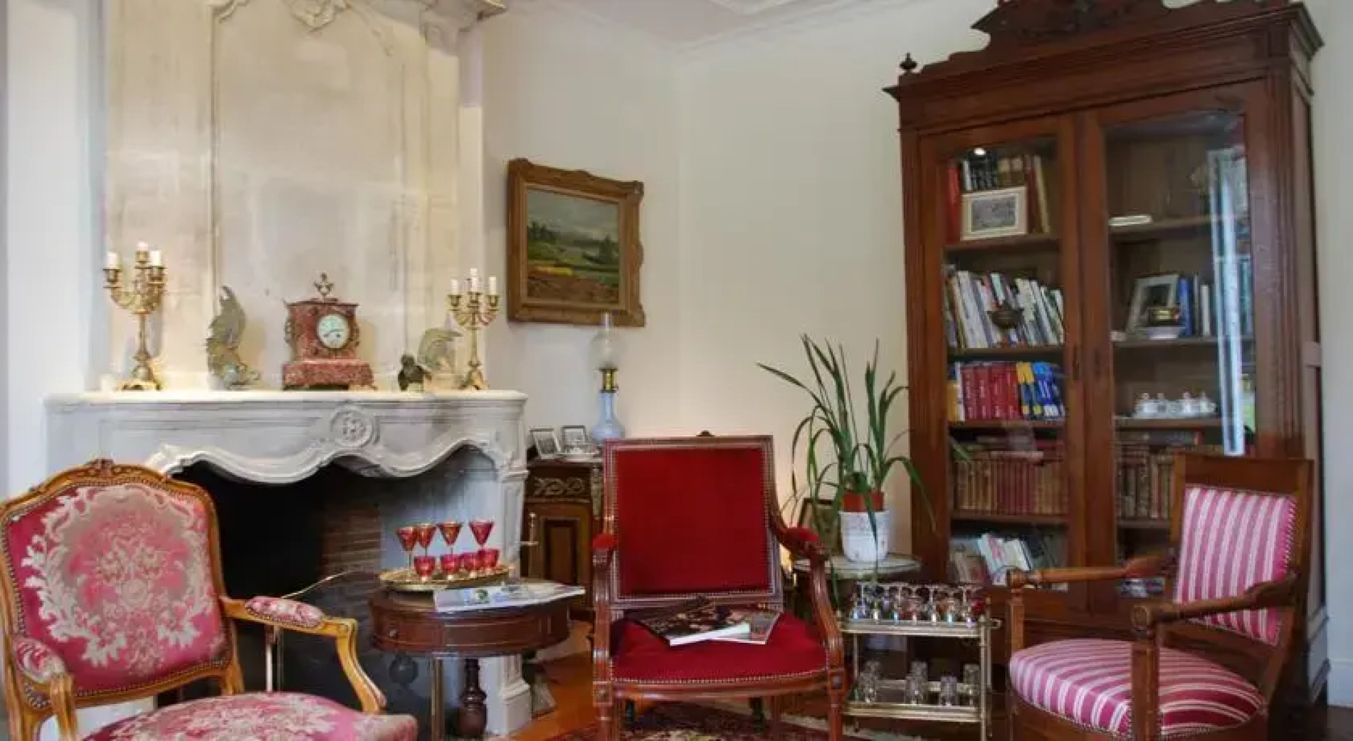 Le Tardif, Noble Guesthouse