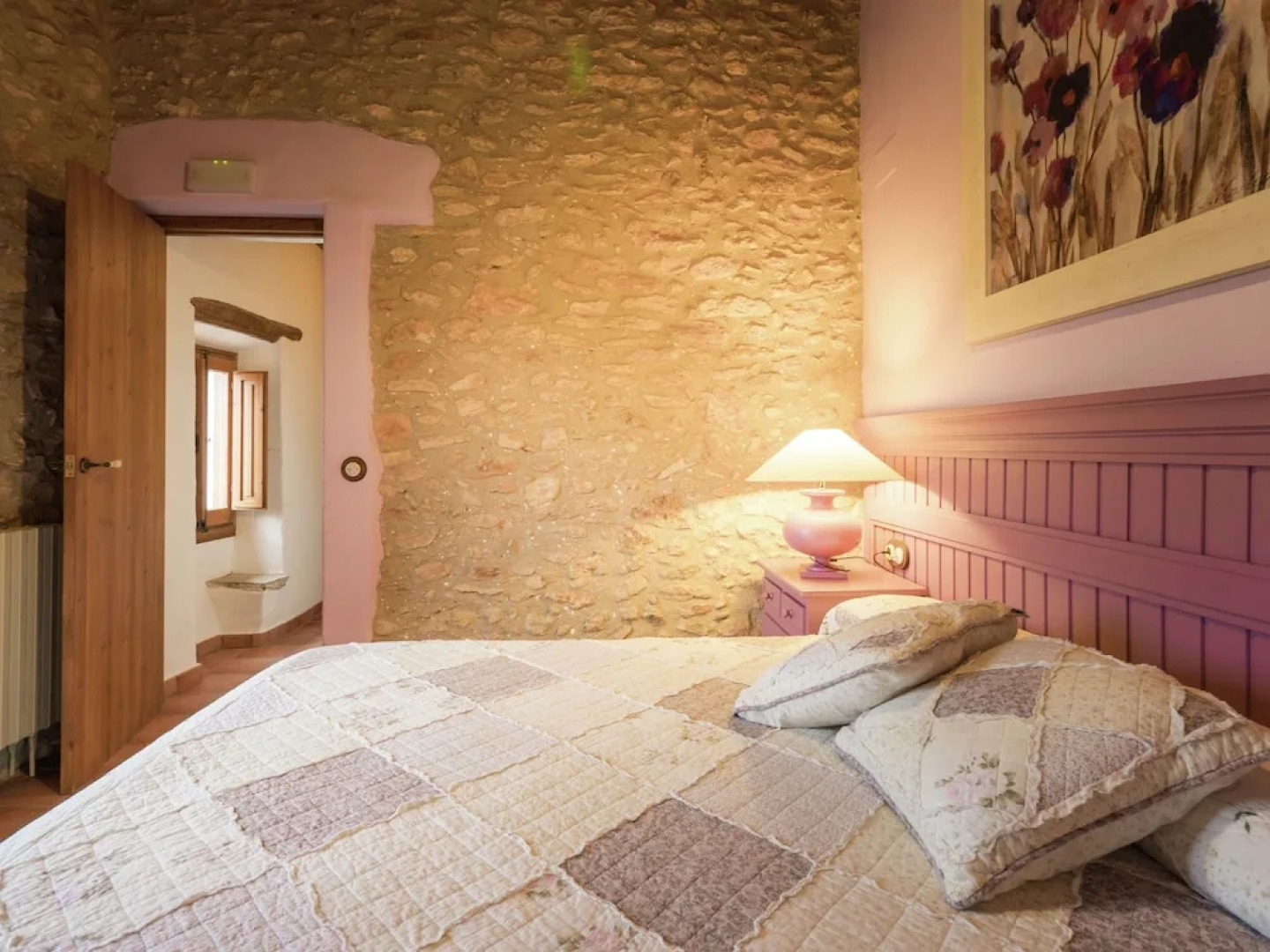 Grand Mansion in La Bisbal del Penedès With Sauna