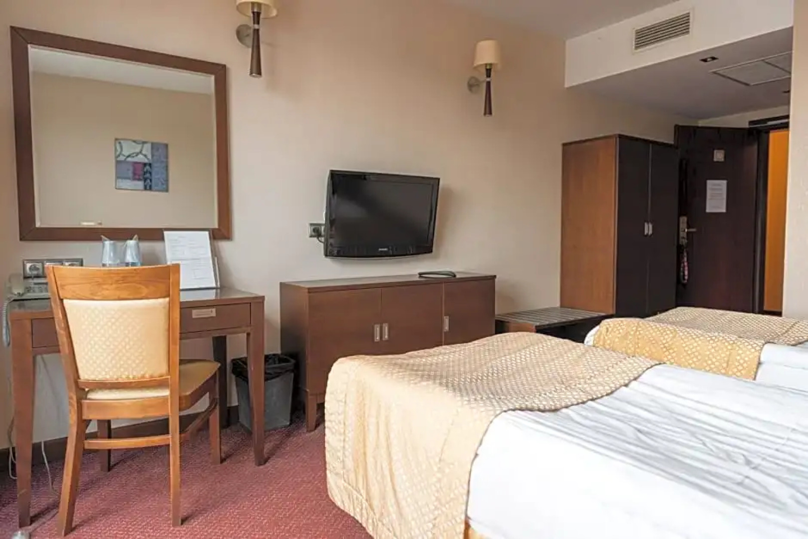 Hotel Lotos MOP Oleśnica Mała