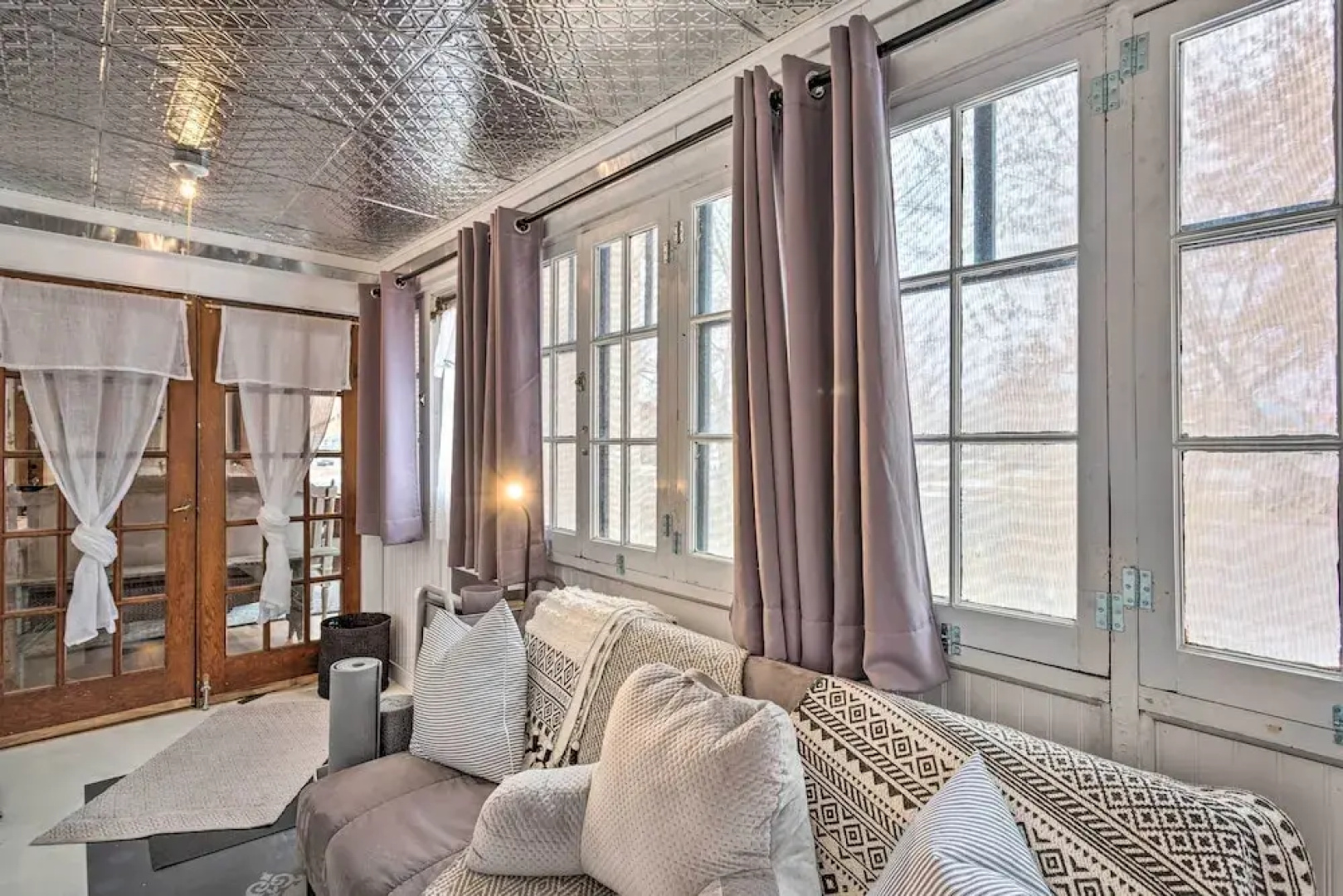 Lovely Montrose Home w/ Yard: Walk to Dtwn & Park!