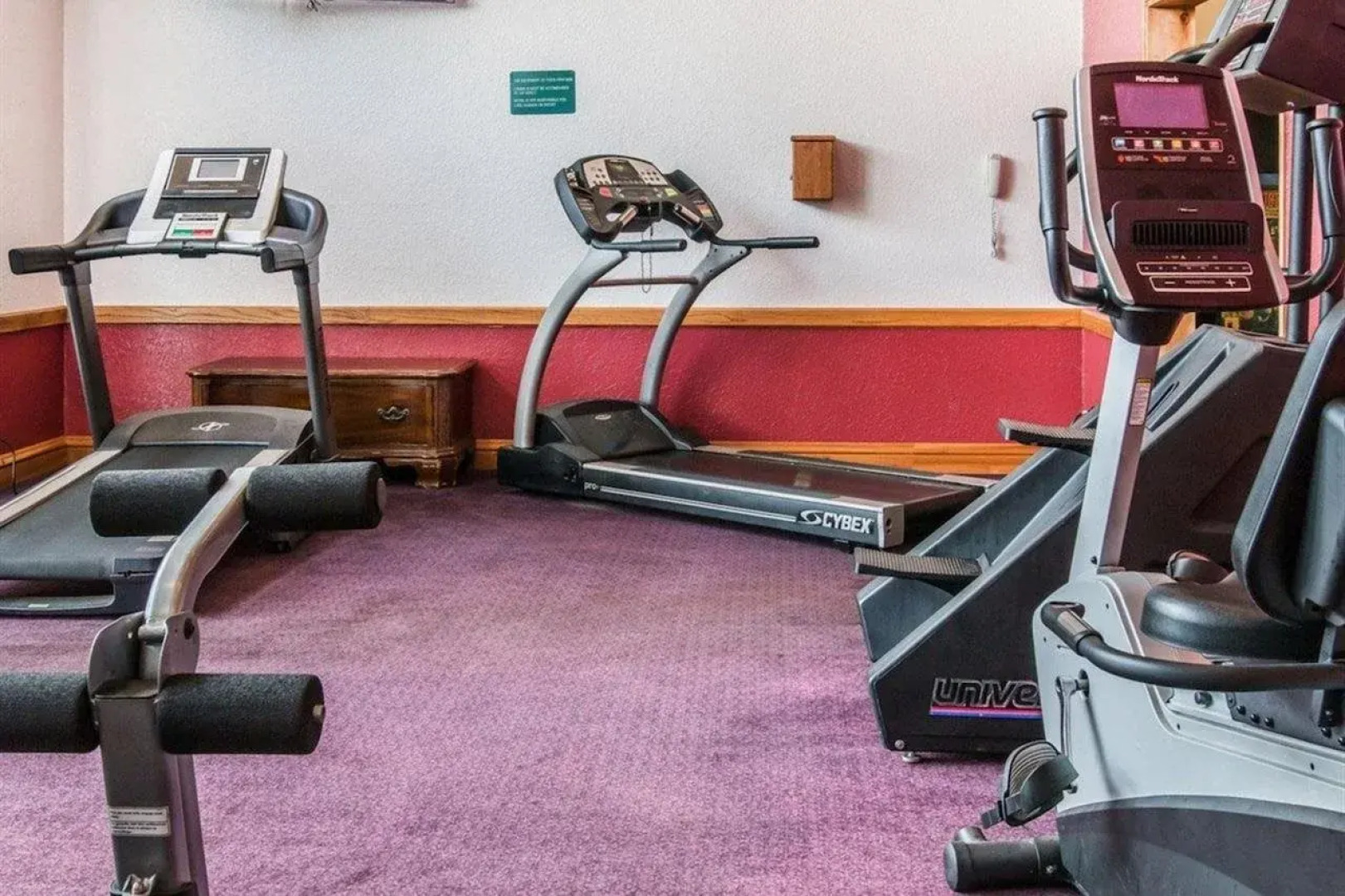 Clarion Hotel Mackinaw City Beachfront