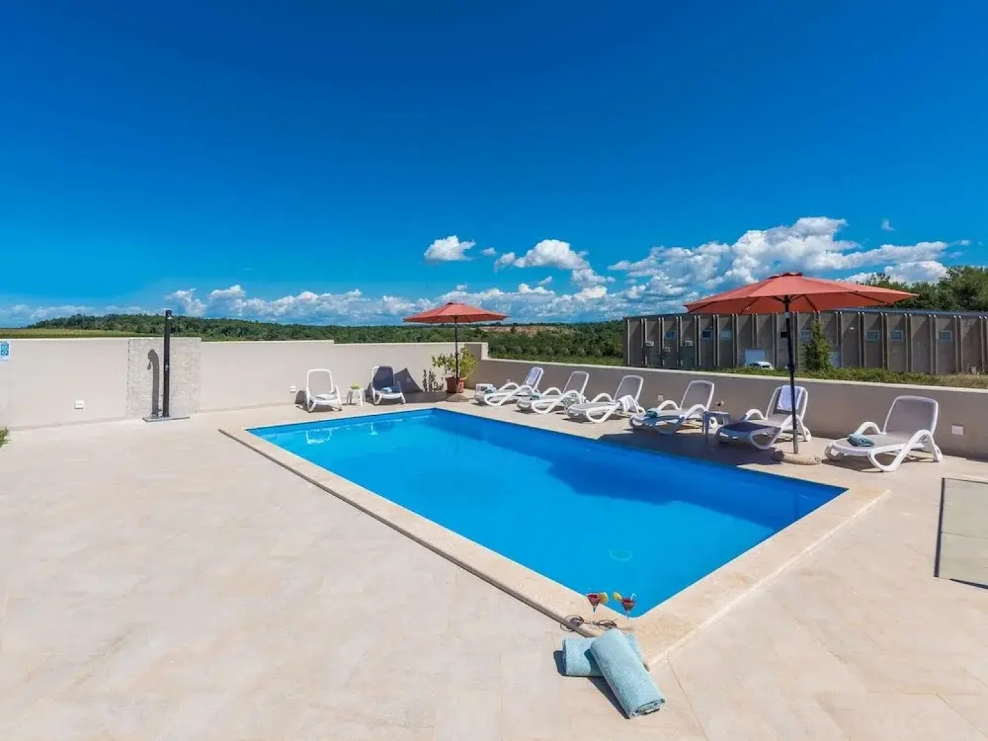 Villa in Novigrad With Private Pool