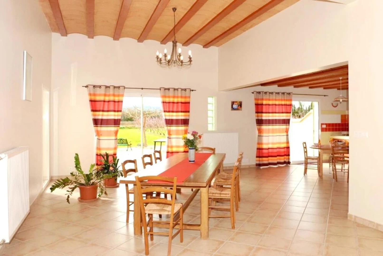 House With 3 Bedrooms in Thuir, With Wonderful Mountain View, Furnishe