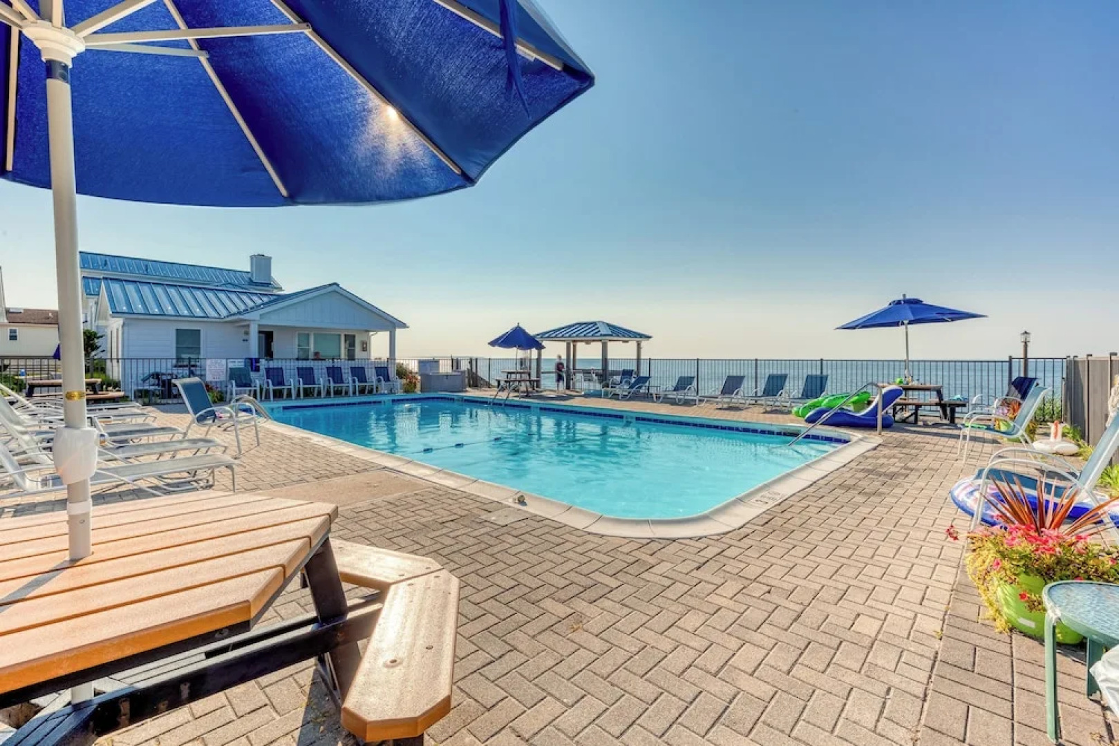 The Montauk Soundview