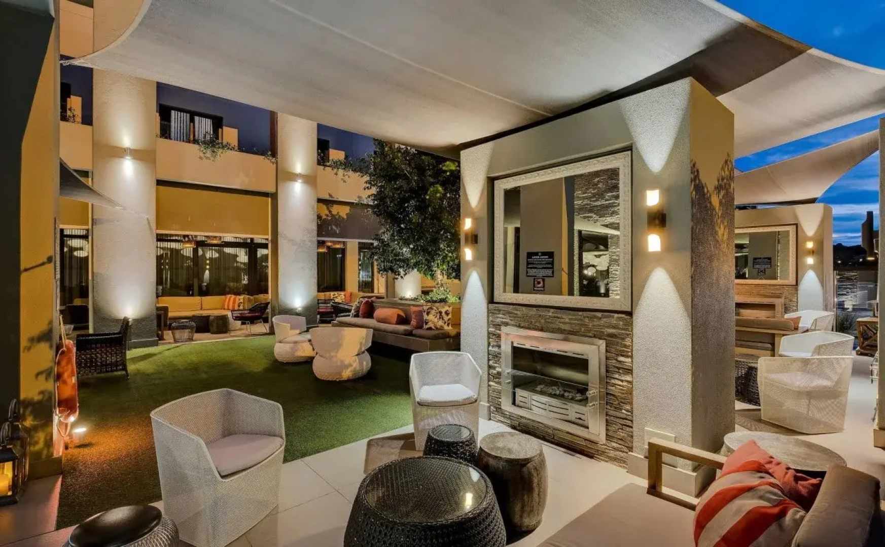 Protea Hotel Fire & Ice by Marriott Pretoria Menlyn