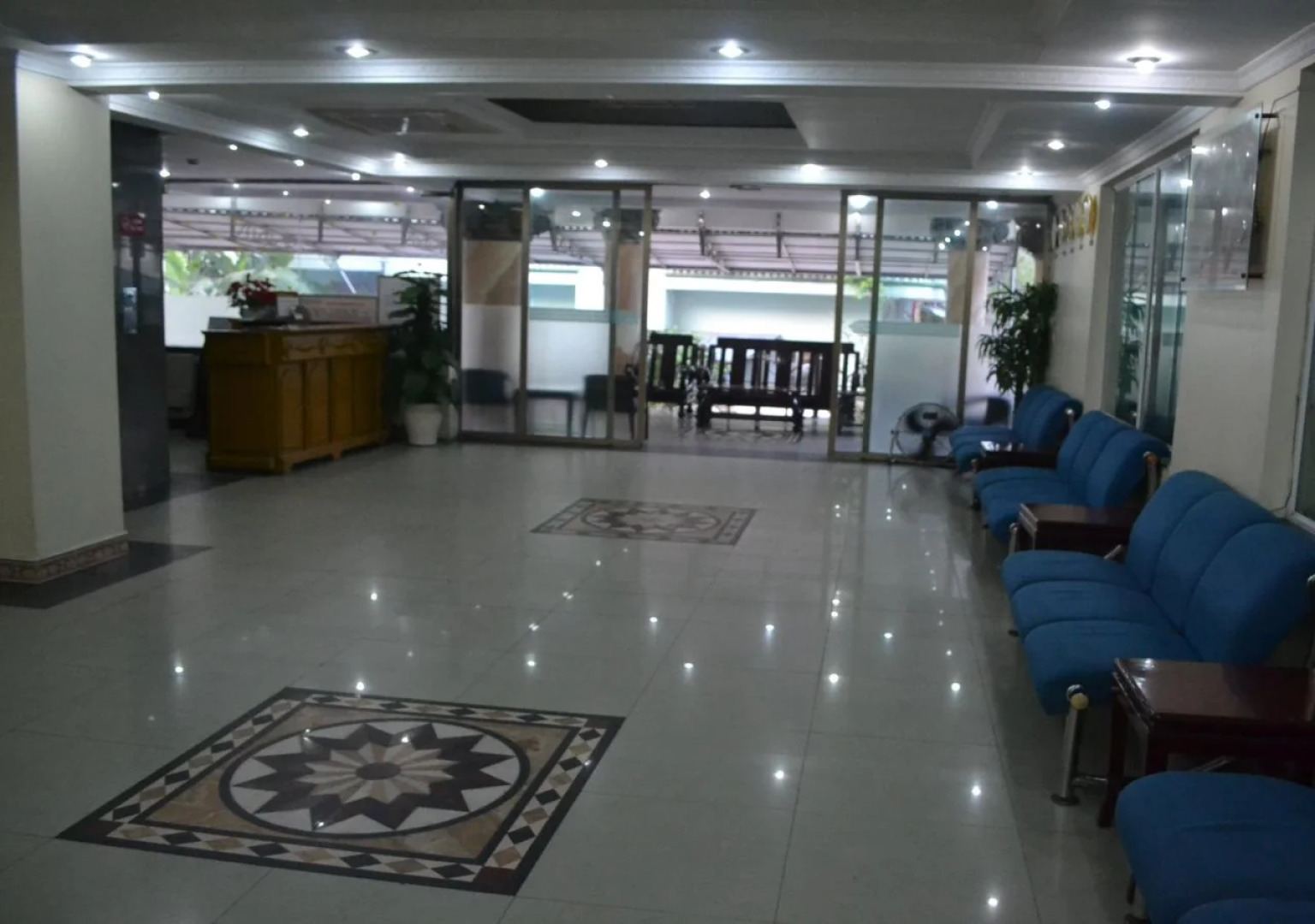 Hoa Cuong Hotel