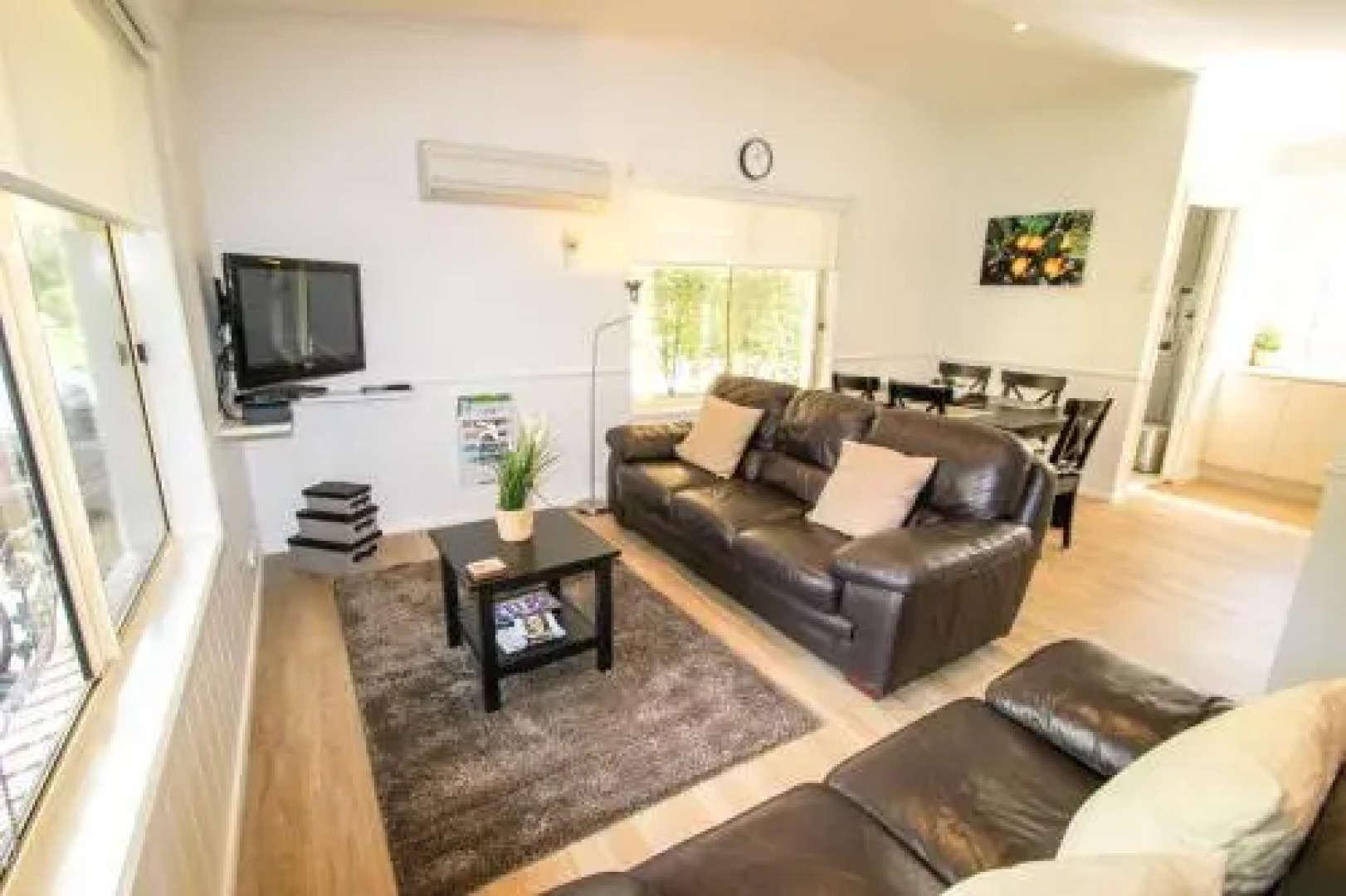 Silver Birches Holiday Unit 1