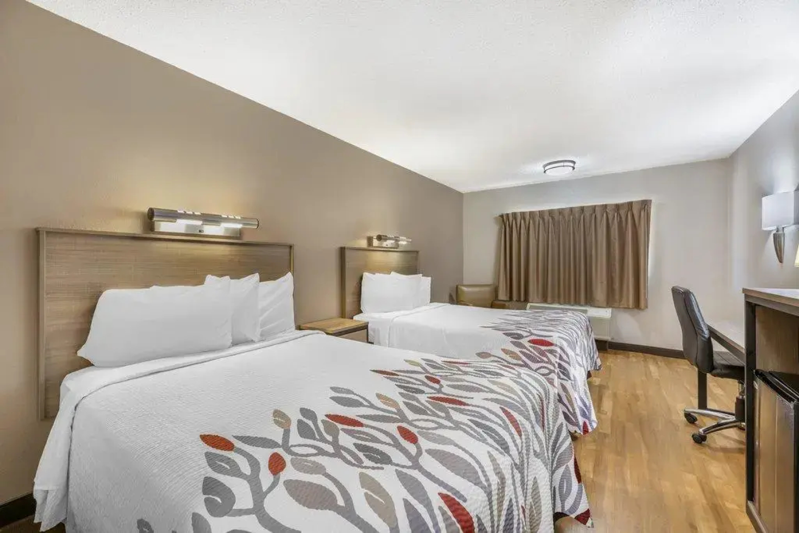 Red Roof Inn Erie – I-90