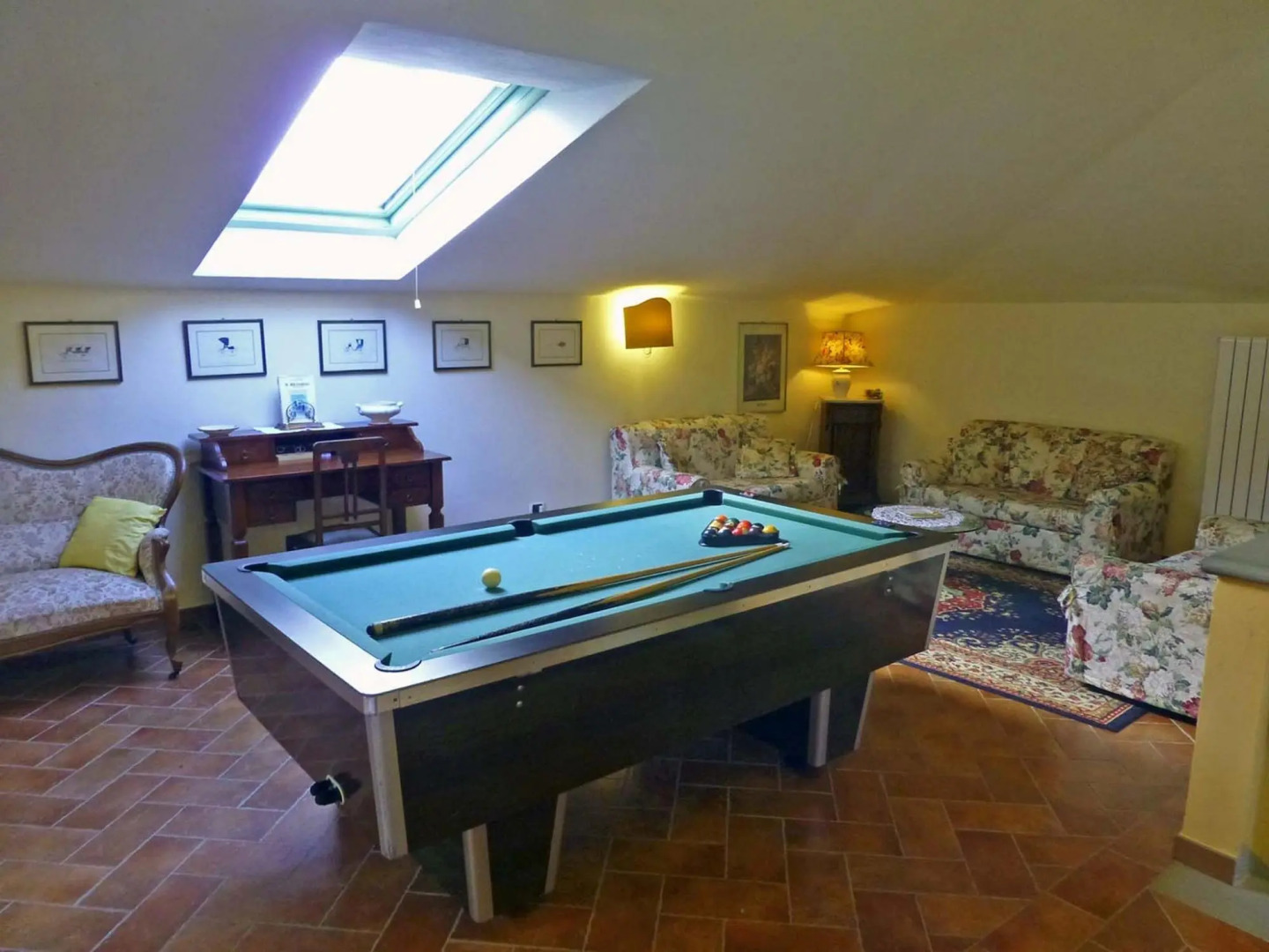 Exclusive Villa Surrounded by Peaceful Pistoia With Private Pool & Spa