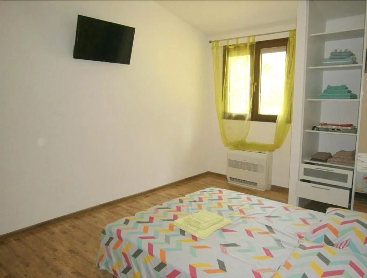 Araggio - warmed private Swimming pool Chalet 3