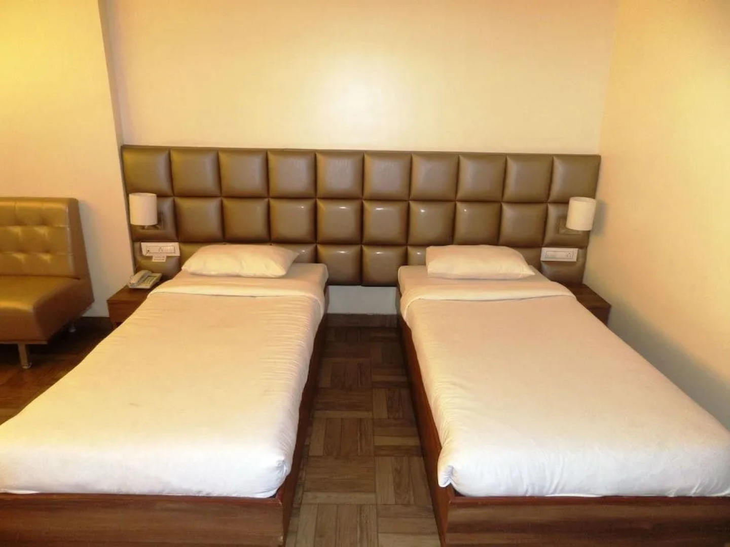 Hotel Rajvikas Residency