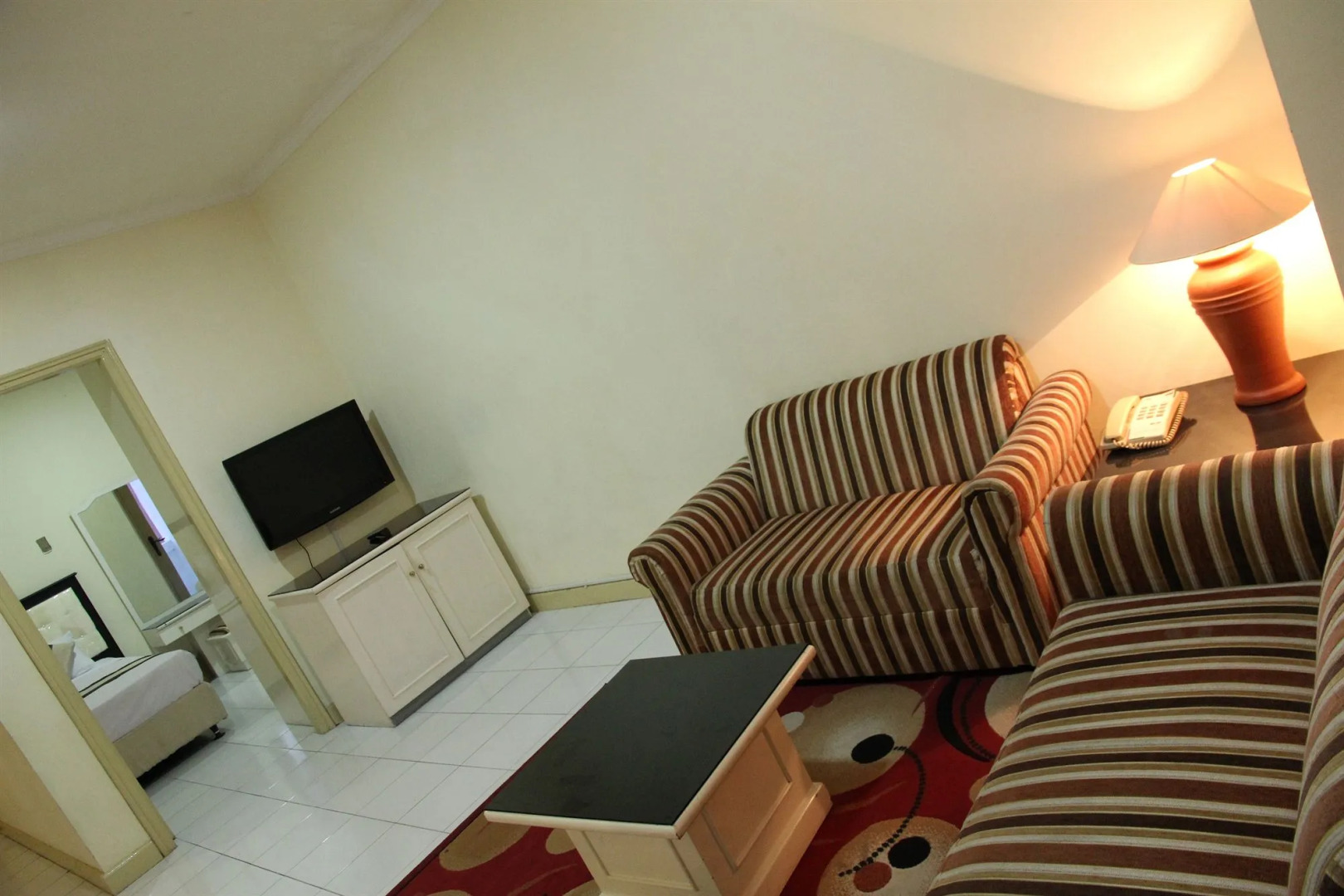 Sejahtera Family Hotel & Apartment