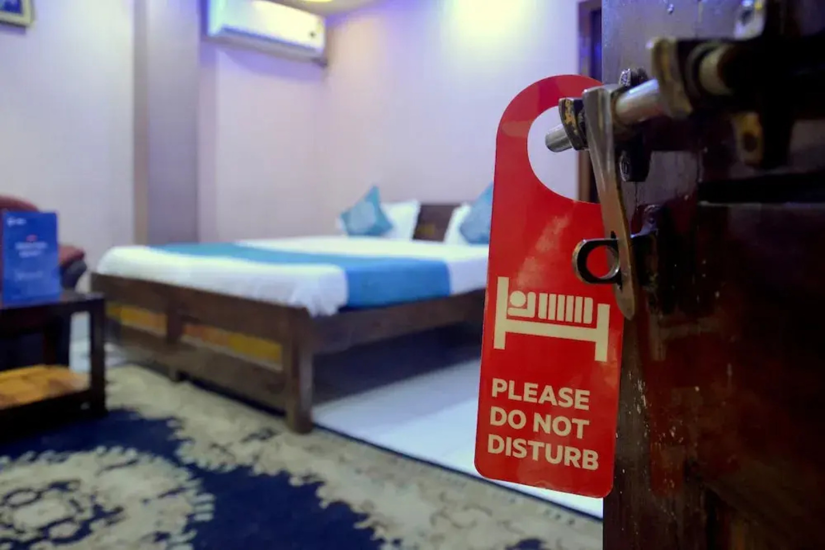 OYO 4956 Hotel Maharaja Palace