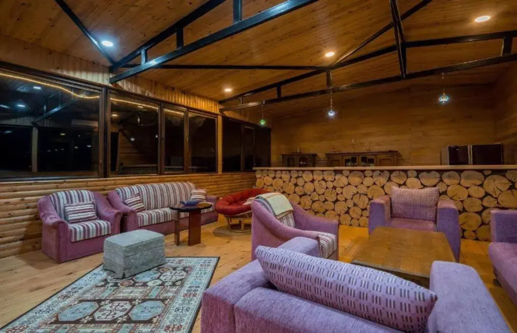 Svaneti, Hotel Ushguli