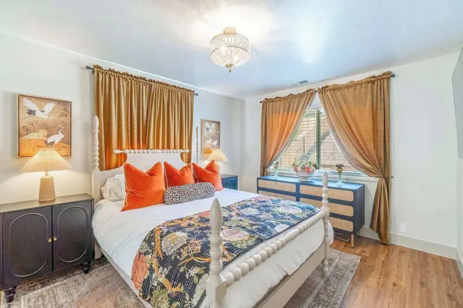 The Deco Retreat - UNR - Pet Friendly