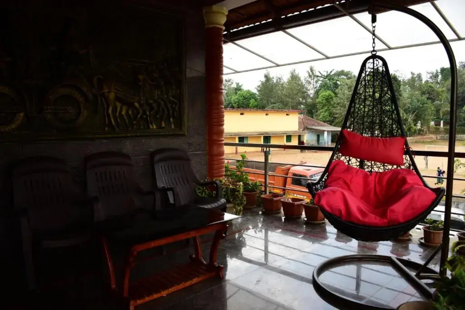 Srinikethana Home Stay with Swimming Pool