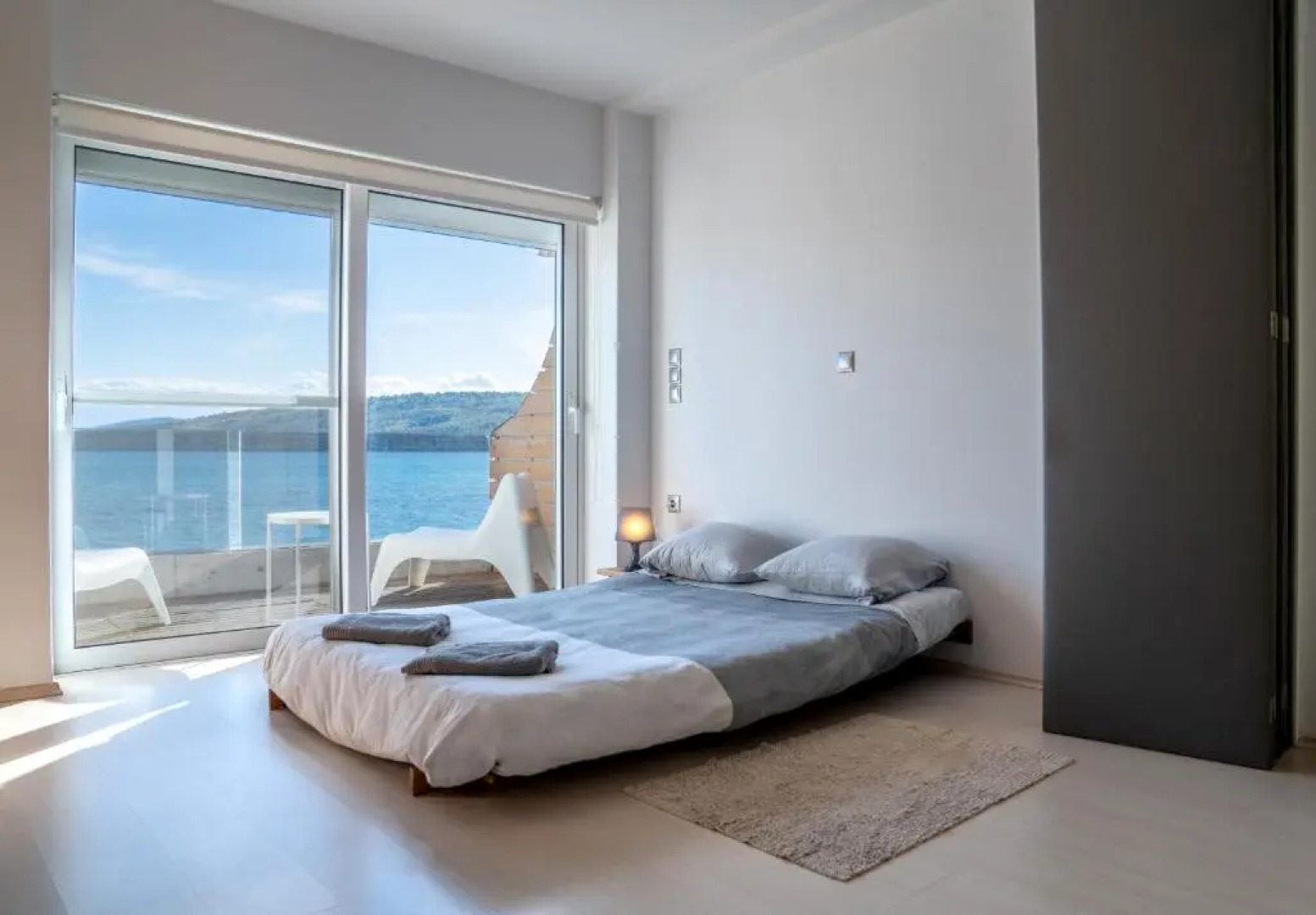 Seaside Maisonette for 5 in Itea