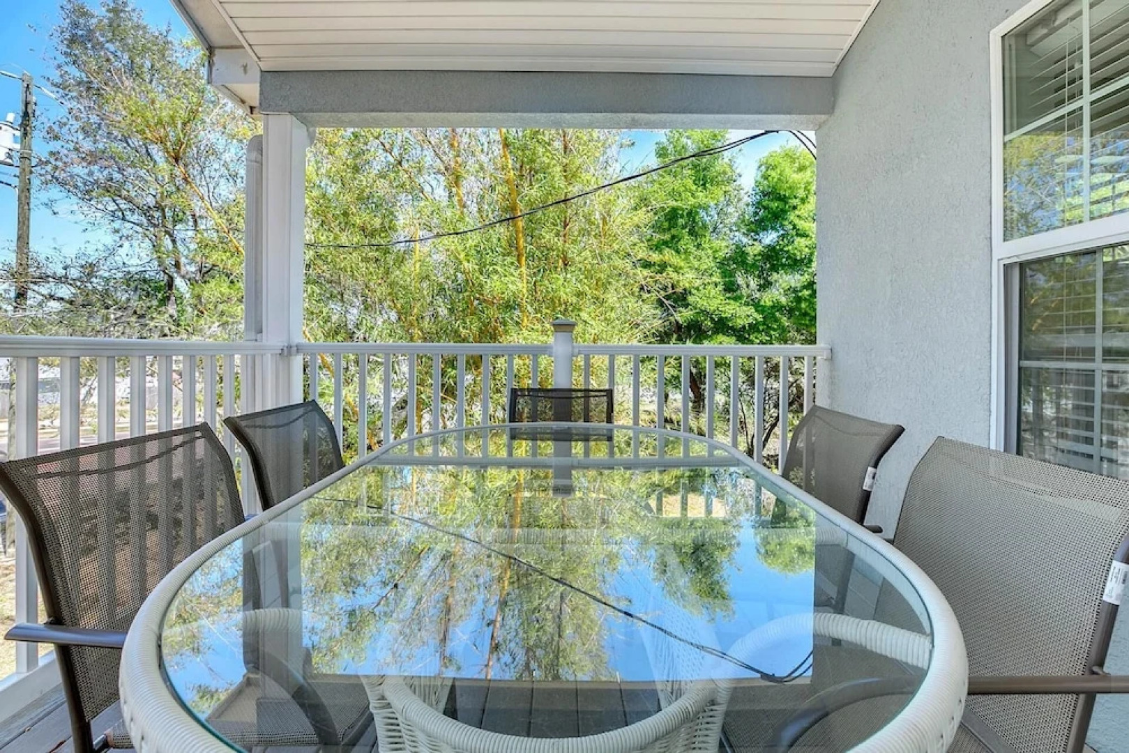 Sleeps 22 in Tarpon Springs - 2 Pools! by RedAwning