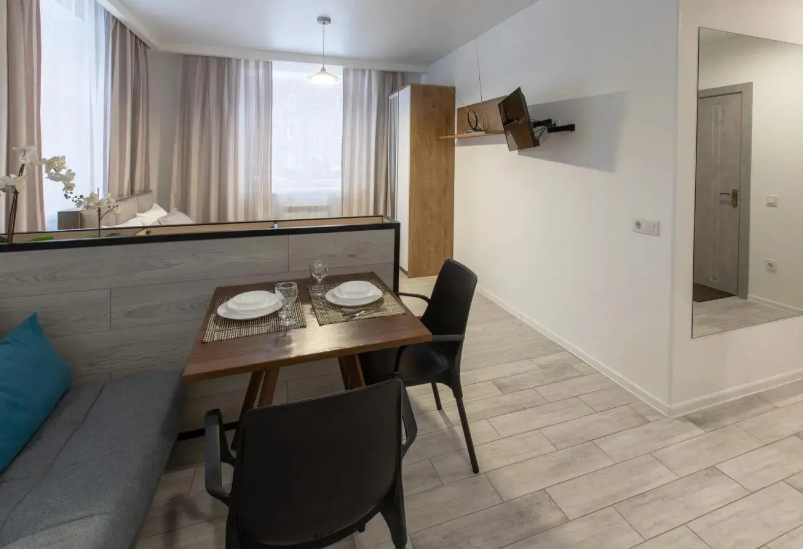 Династия на улице Лисицина