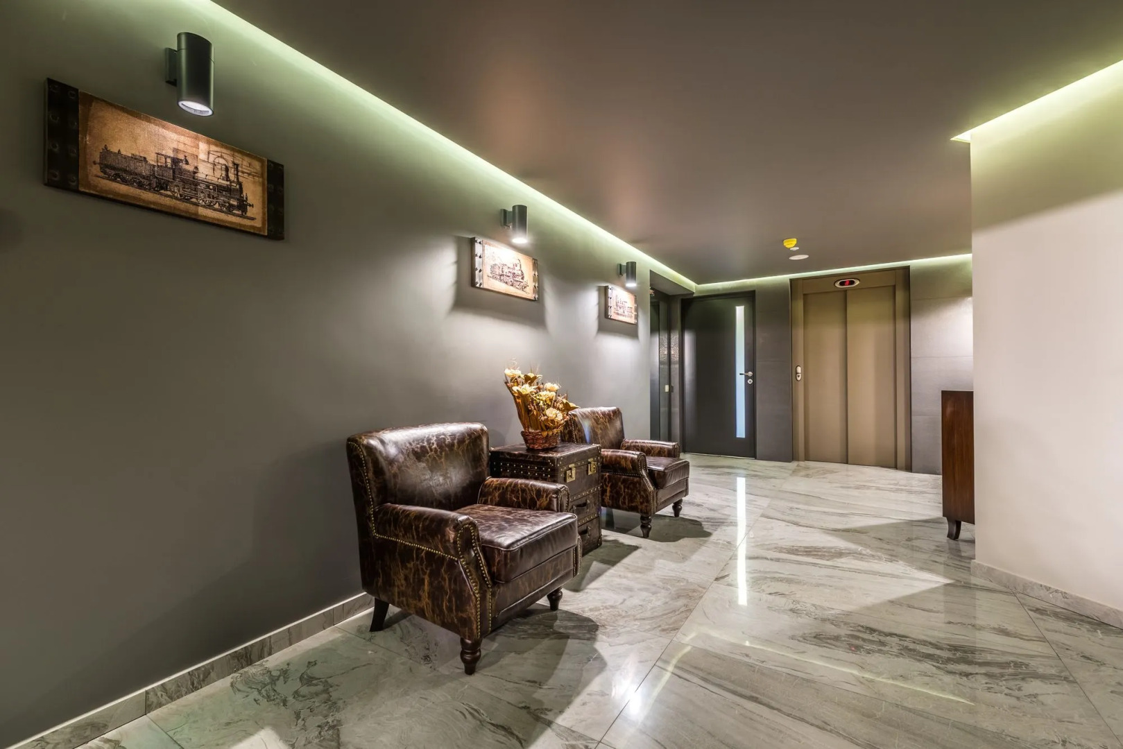 All Seasons Residence Hotel