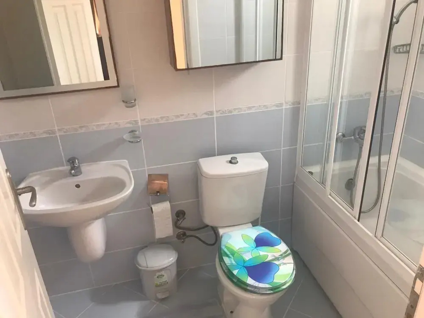 1 Bedroom Apartment Lake View 6 by Likya Global