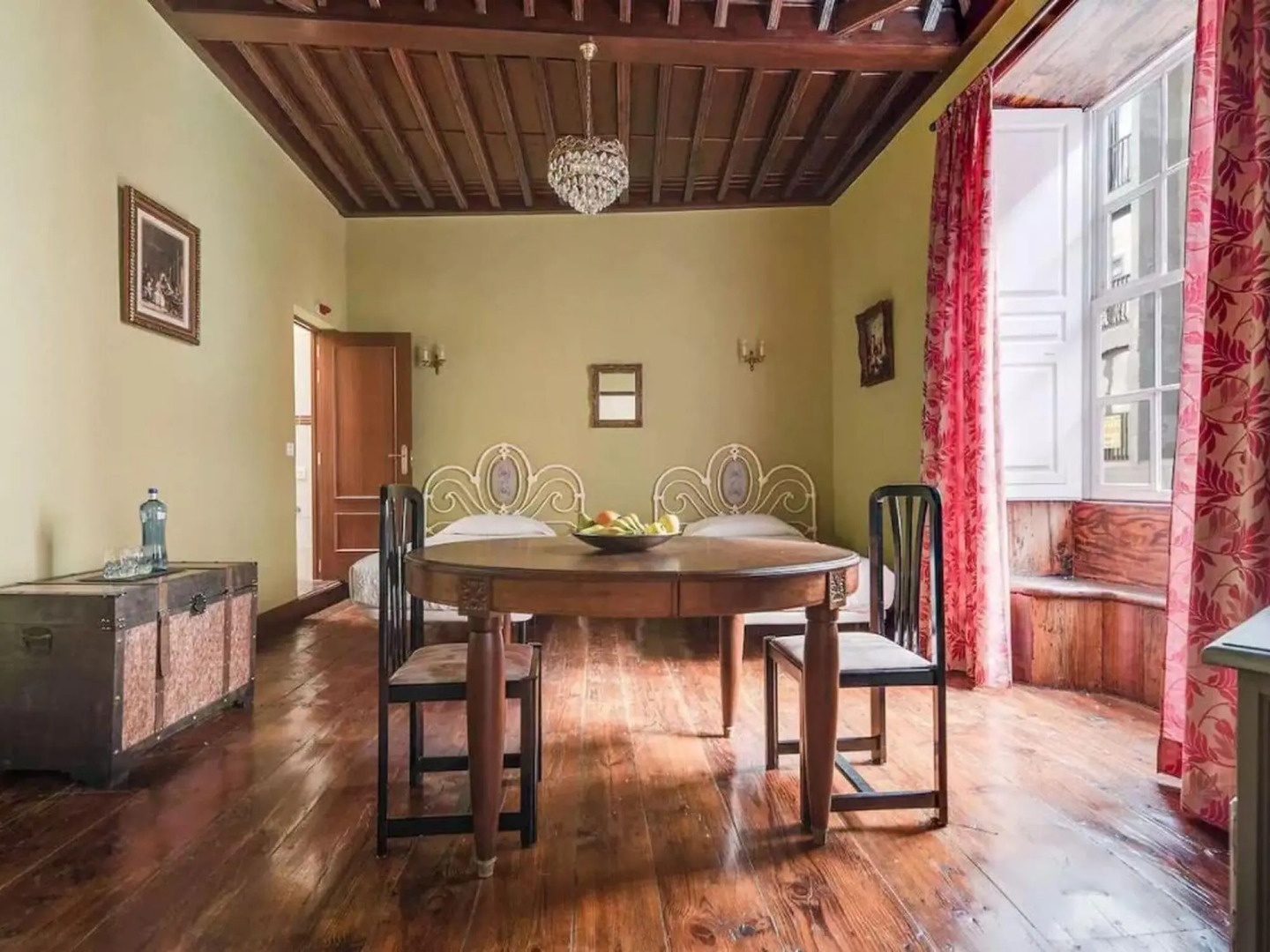 Traditional Holiday Home in Tenerife with Private Terrace