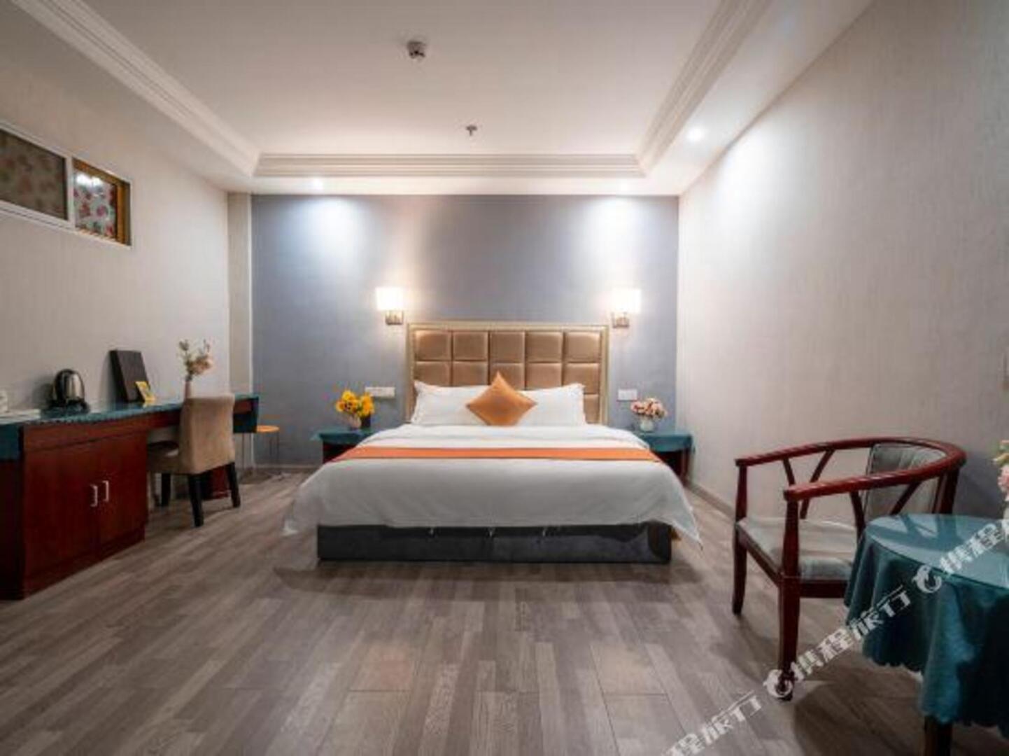 Yiluyue Business Hotel