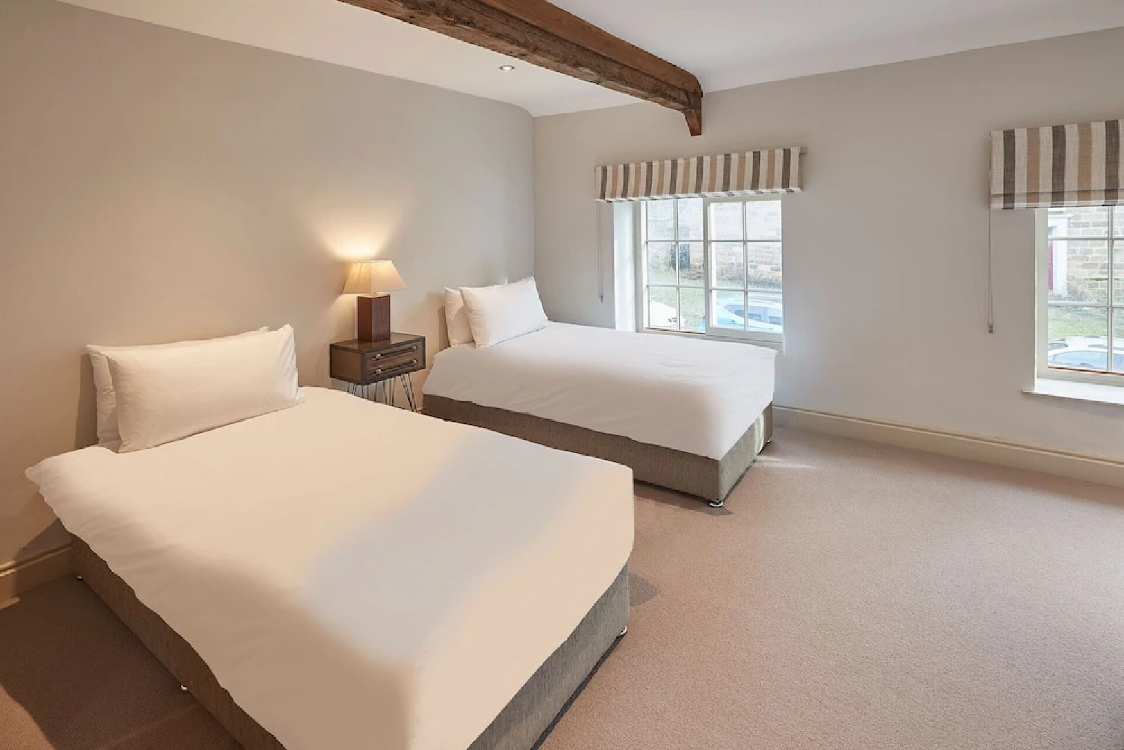 Host Stay The Cobbles