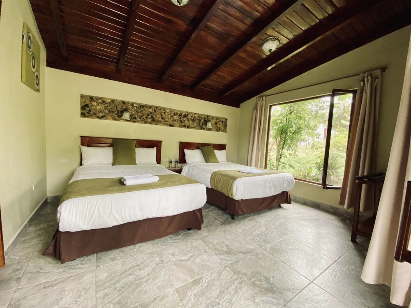 Mindo Coffee Lodge & Spa