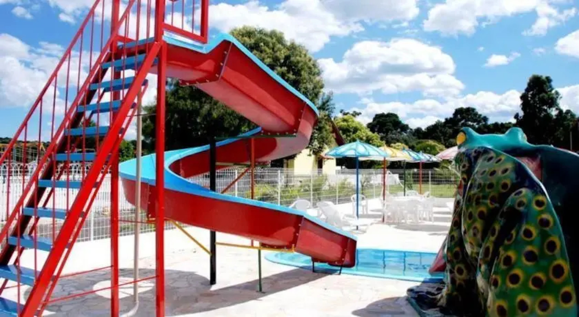 Hotel Fazenda Cisne Branco