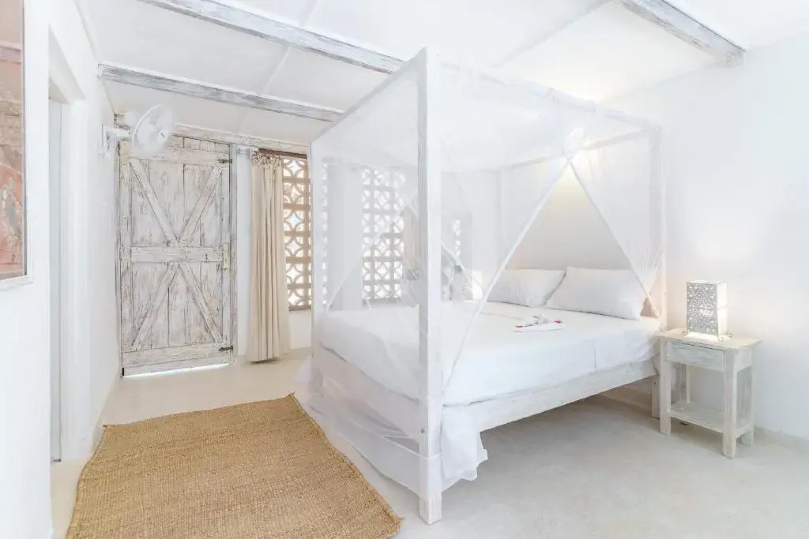 Flamboyant Boutique Hote