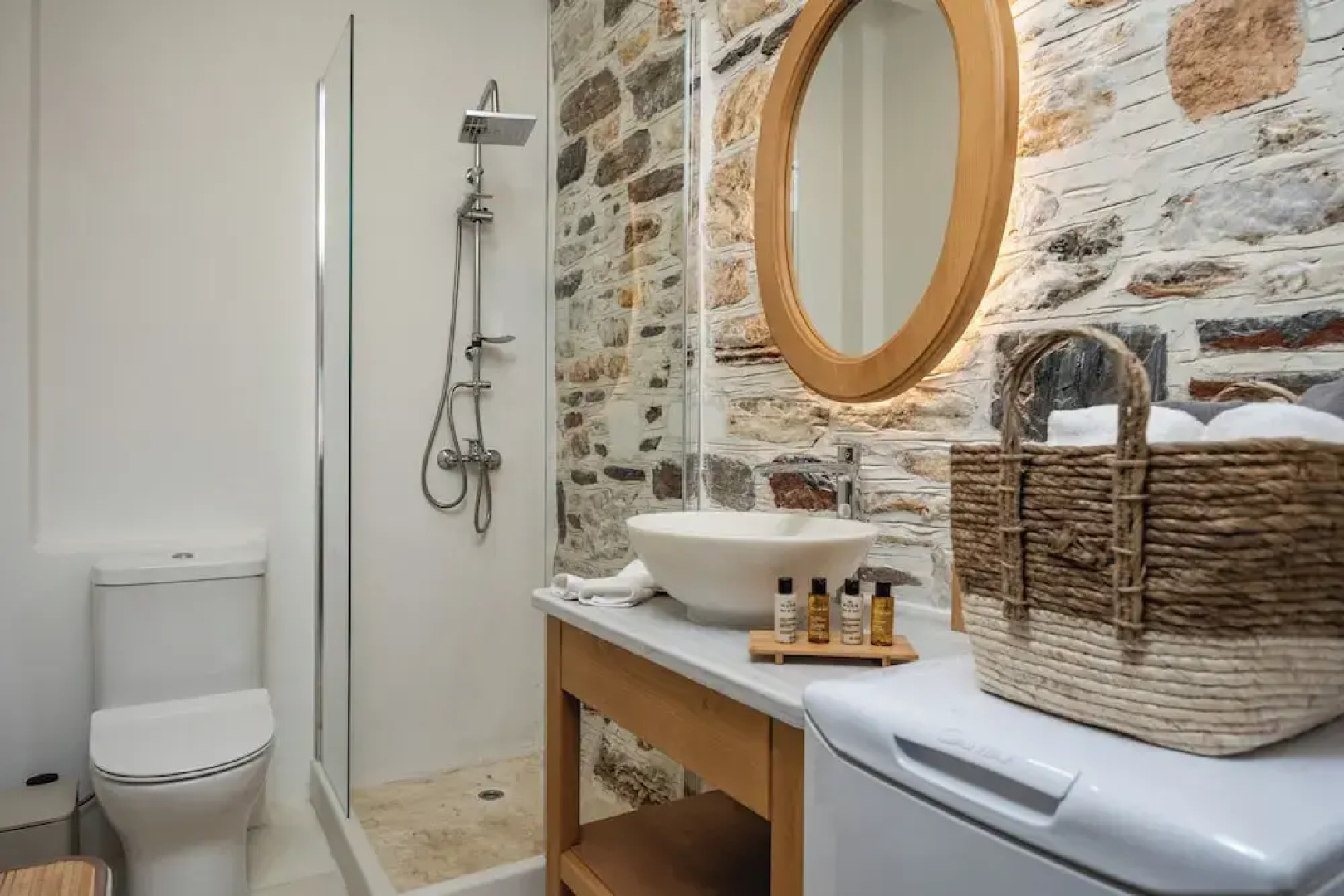 Zos Suites