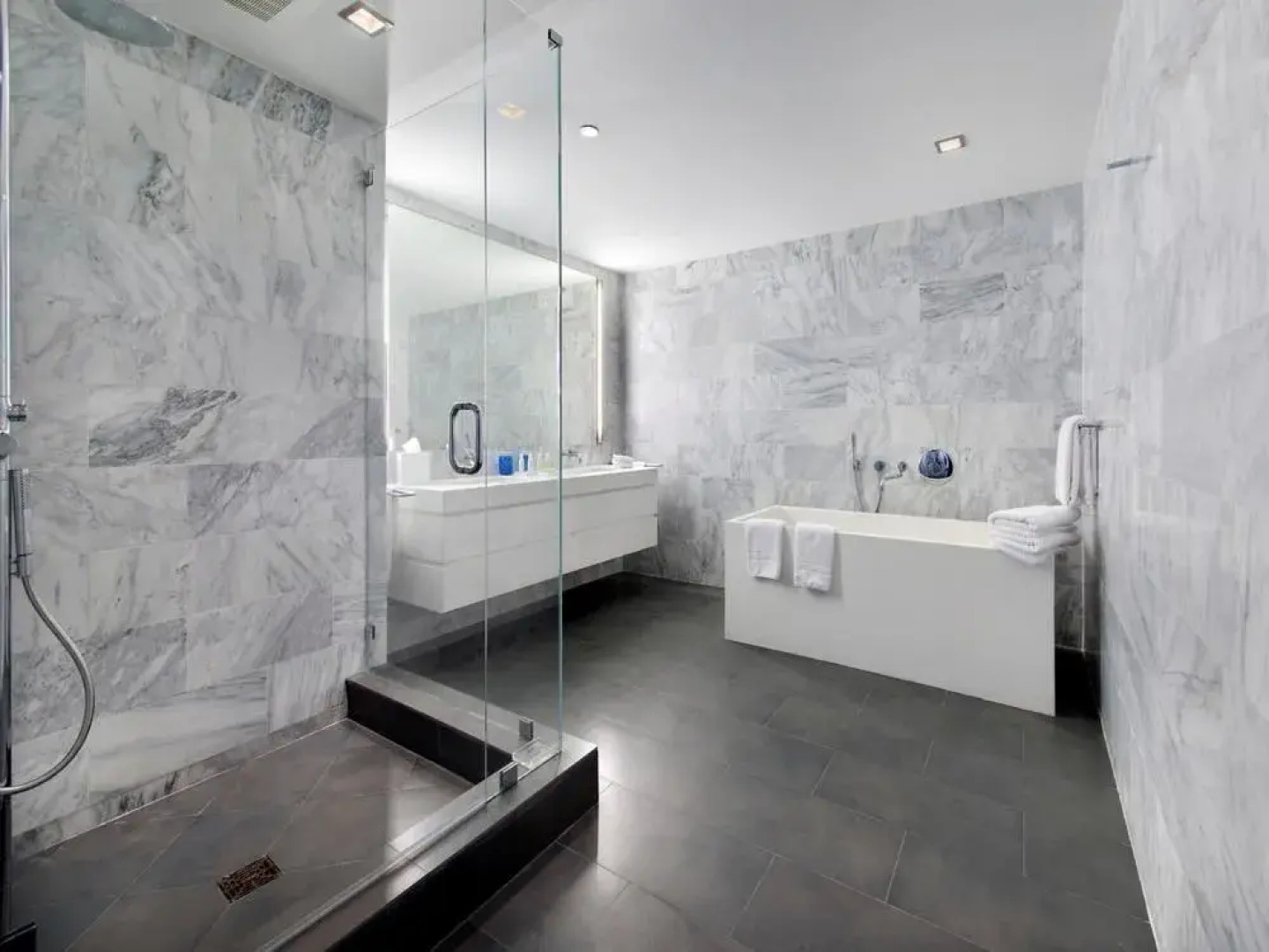 Santa Barbara Hostel