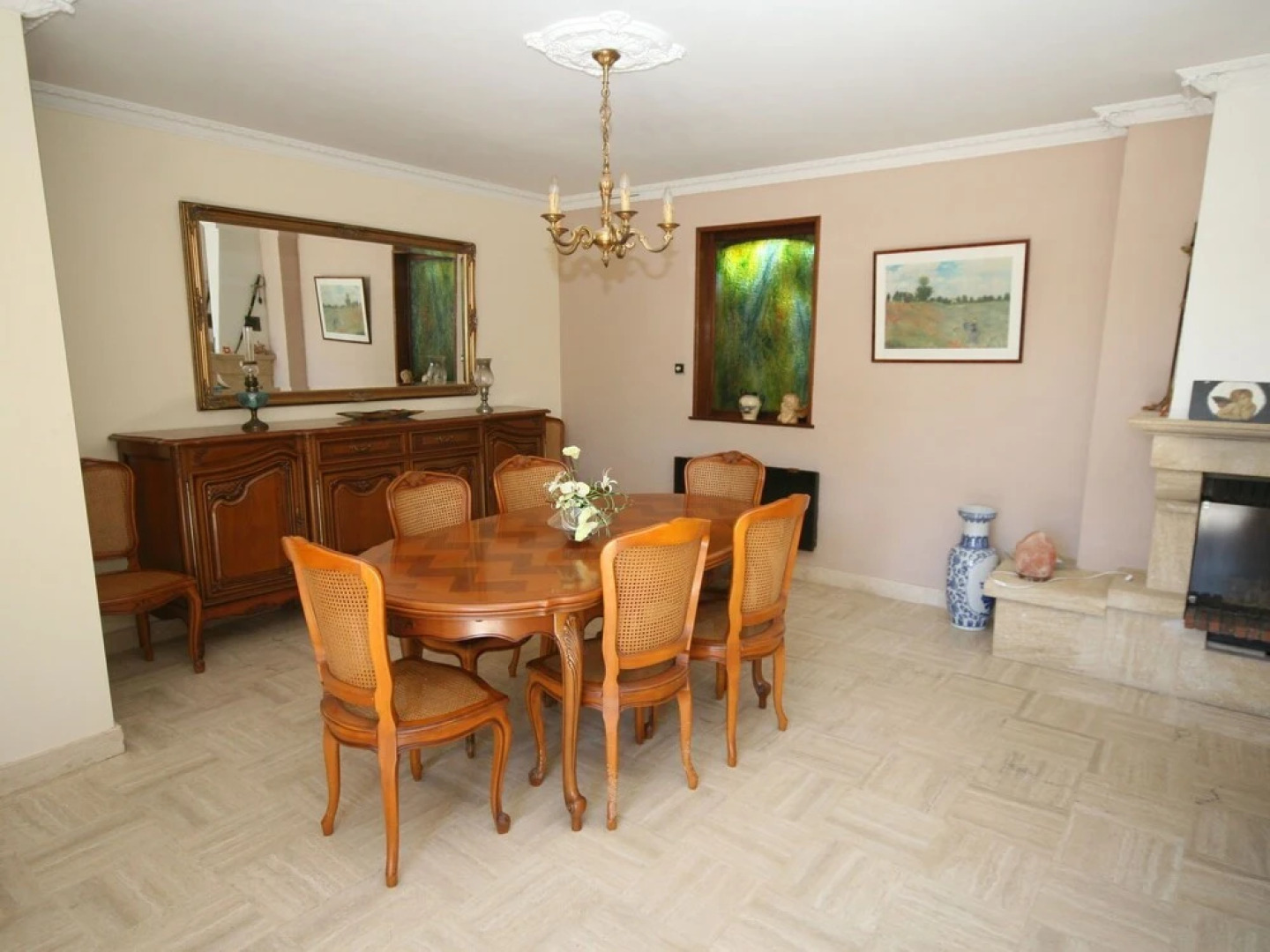 Detached Villa With Private Pool Near the Atlantic Ocean